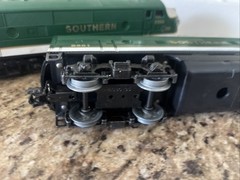 Lionel 6-8566 O Gauge Southern F-3 A Diesel Locomotive F3 B 8661 4647