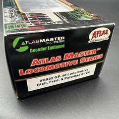 Atlas Master HO #8932 GP-40 Rich Fred& Potomac #124 DC/DCC dual mode Locomotive