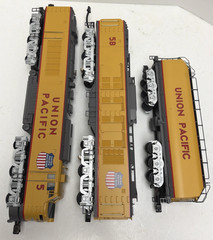 MTH O-GAUGE 2124LP UNION PACIFIC GAS TURBINE DIESEL ENGINE SET W/PS-1 – TESTED