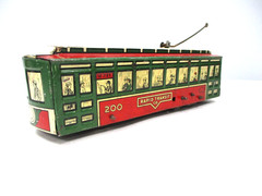 Marx No 200 Rapid Transit Trolley Green, Red, White Windup Prewar O gauge X8300