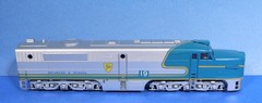 Athearn HO Gauge Delaware & Hudson PA-1 Diesel Engines – Powered #16 / Dummy #19