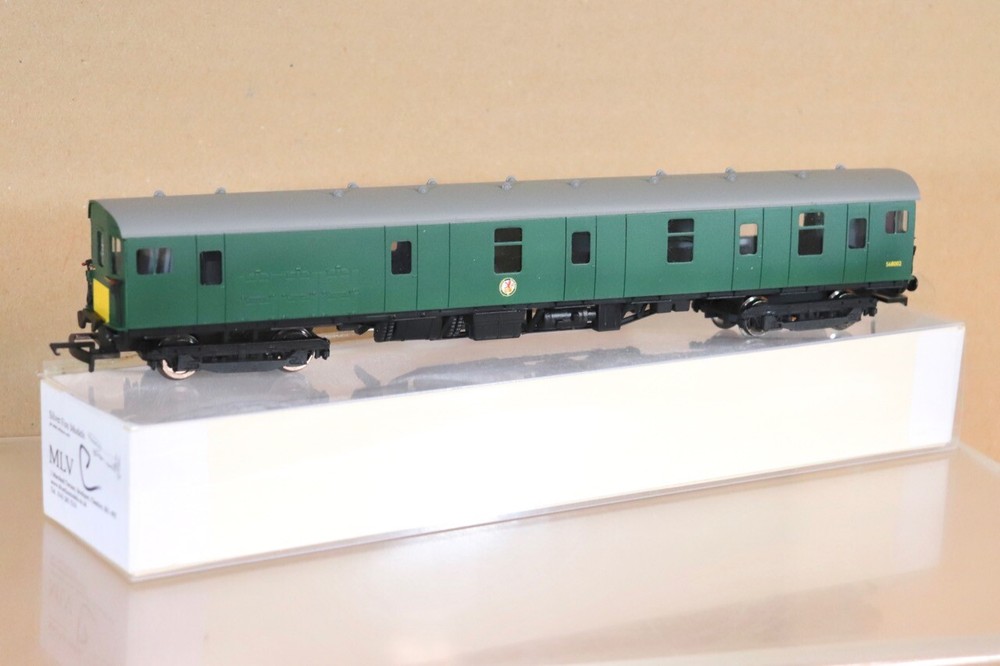 SILVER FOX MODELS HORNBY DCC READY KIT BUILT BR SOUTHERN MLV EMU LOCO S68002 nv