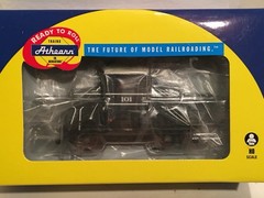 HO Athearn 89551 EMD Model 40 Switcher Diesel Locomotive #101