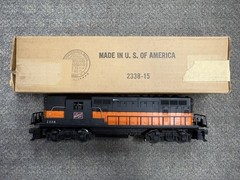 + Lionel Postwar O Gauge Milwaukee Road 2338 GP-7 Diesel Locomotive w/ Box LN