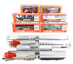 Lionel Sante Fe ALCO Diesel Set Silver Cloud Range 8020 8021