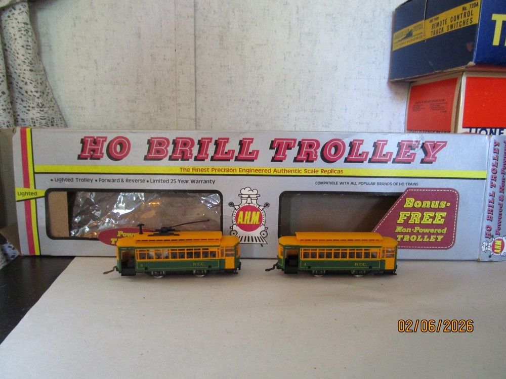 AHM, HO, 16951 PTC Power & Dummy Trolley’s, OB.