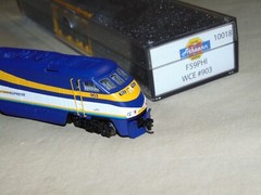 ATHEARN N 10018 WEST COAST EXPRESS F59PH1 DIESEL + BOX