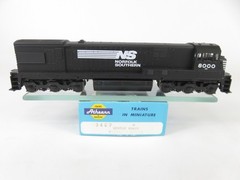 Athearn Blue Box 3467 HO Scale NS Norfolk & Southern GE U30C Diesel Locomotive