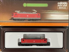 Marklin 88432 Z Scale DB Class 143 Electric Locomotive 5-Pole LED Excellent