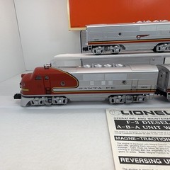 Lionel 6-11711 Santa Fe Warbonnet F-3 ABA Diesels O Gauge Used Conventional RS