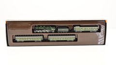 Marklin 8102 Bavarian S3/6 4-6-2 Loco, Tender, 3 Passenger Set Z Scale