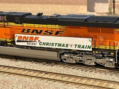 Custom HO Scale 3D Printed Part Locomotive Banner for Handrails – BNSF Railway