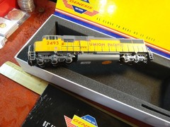Vintage Genesis Athearn Union Pacific 2493 HO Locomotive G67380 w/ Sound SD60M