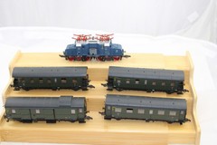 HO Gauge Roco 43031 – 40th Anniversary Set of the German DB Railways – 5 Pc