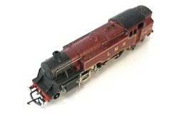 Wrenn W2219 2-6-4 Tank Engine in LMS Livery. Used. OO Gauge
