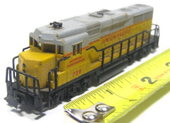 Atlas Model RR N Scale Diesel Locomotive Union Pacific 729 China TW9