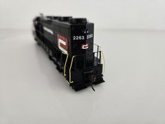 NEW ATHEARN Penn Central GP35 #2263 Locomotive Ready To Roll 94235 (N1)