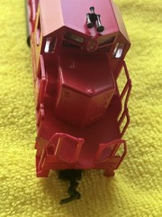 HO SCALE ELECTRIC TRAIN ENGINE & CABOOSE “ENJOY COKE” DIET COCA -COLA