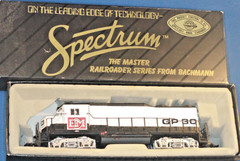 JP HO Bachmann Spectrum Pwrd EMD Demonstrator #1962 GP30 #41-0821-L7
