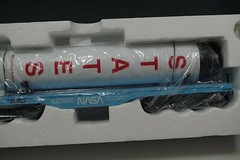 K LINE NASA DIE CAST FLAT CAR WITH ROCKET STAGE LOAD K693-8011 0 GAUGE NIB