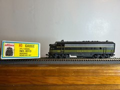 ATLAS #8313 Reading EMD FP-7A Diesel Loco #902 w/DCC H.O. 1:87