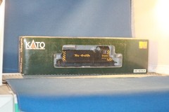 JP HO Kato 37-105 EMD NW2 Phase I Denver & Rio Grande #7000 D&RGW