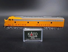 Kato 176-5315 N Gauge Union Pacific EMD E9A Diesel Locomotive #944 LN/Box DCC