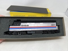 American Models Amtrak F-40 PH Diesel Locomotive No.331 ‘S’ Gauge AC