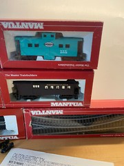 Mantua Train Set. Original Instructions, box, control. Many cars and Locomotive