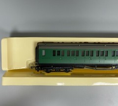 R4125A SR COMPOSITE COACH S5505S ROLLING STOCK HORNBY RAILWAYS 00 GAUGE SCALE