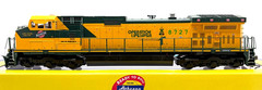 HO ATHEARN 77987 DASH 9-44CW CHICAGO & NORTH WESTERN CNW # 8727 DCC READY