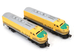 Lionel Trains 8464 & 8465 Rio Grande Diesel Locomotive AA set, O Gauge