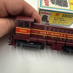 ATLAS 8084 HO SCALE GULF MOBILE & OHIO ALCO S2 DIESEL LOCOMOTIVE #1010 IN BOX