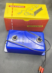 TRIX EXPRESS 5530 220 VOLT TRANSFORMER FOR HO MODEL TRAINS NEW IN BOX
