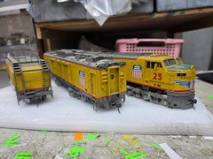 Overland Brass UP Gas turbine factory painted . (See Description)