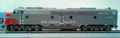 HO SCALE LIFE LIKE PROTO 2000 EMD E8 SOUTHERN PACIFIC SP #6049 21013