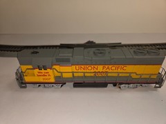 HO-Scale Life-Like Gp38 High Hood Union Pacific Diesel #2007 (lot 110)