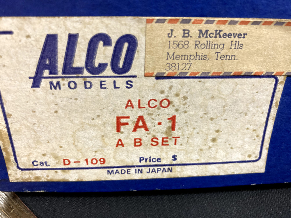 ALCO (Japan IMPORT) BRASS HO POWERED Rock Island Painted A & B LOCO D109 MSH