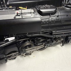 LIONEL 1931280 VISIONLINE CHALLENGER UNION PACIFIC #3717 BLACK Used 2019 See Pic