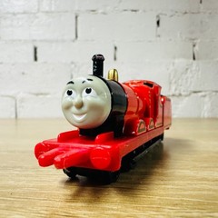 ERTL James Thomas the Tank Engine & Friends Metal Diecast Push Along Trains