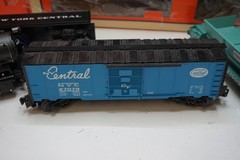 LIONEL NEW YORK CENTRAL TRAIN SET 6-30103 FLYER FREIGHT 7795 O SCALE LOCO TENDER