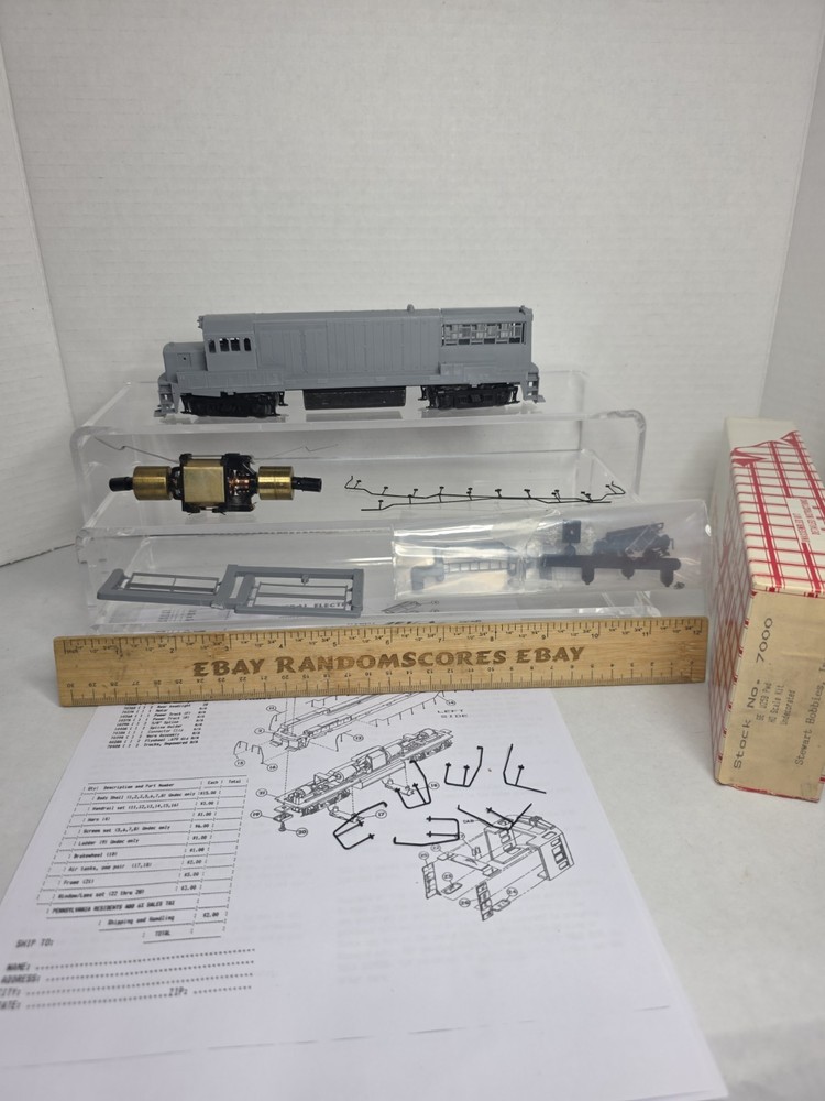 Stewart HO Scale 7000 Undecorated GE U25B Diesel Loco NOS Needs Motor Mounts (A)