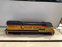 Atlas HO #8695 GE U23B CHESSIE SYSTEM C & O #2314 POWERED LOCOMOTIVE NOS