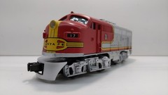 MTH 30-2137 O Gauge Santa Fe EMD F3 Non-Powered Diesel Locomotive #17 LN/Box
