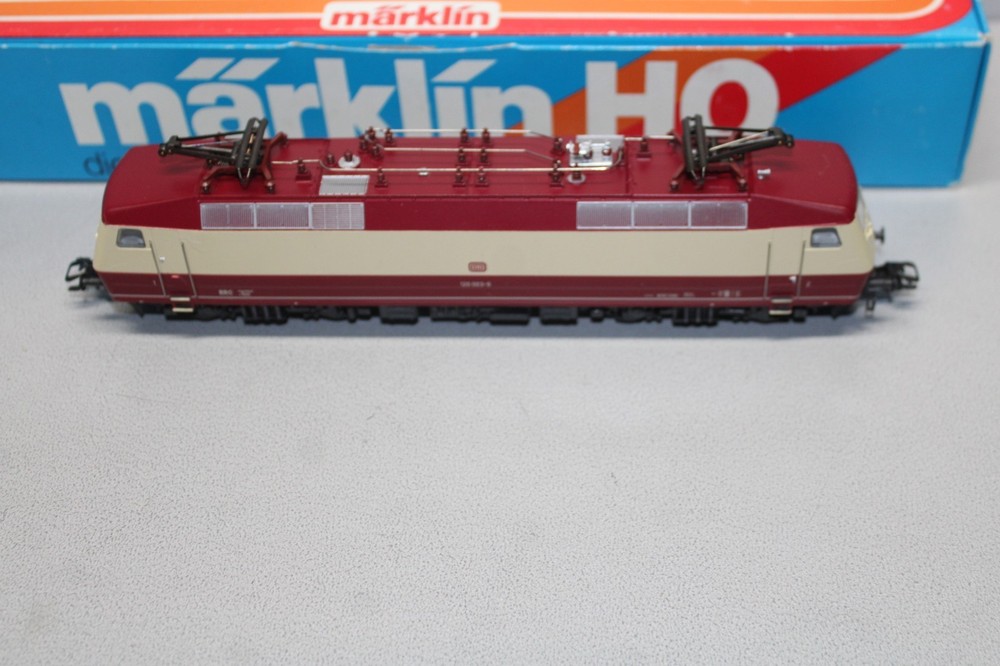 Märklin 3153 Electric Locomotive BR 120 003-9 DB H0 Analog DC Lichtfunktion OVP