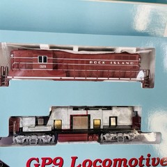 Proto 2000 Series 21738 HO Scale GP9 Phase III Rock Island #1329 Limited Edition