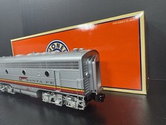 Lionel 6-24595 TMCC Santa Fe Warbonnet F-7 breakdown diesel B-unit LNIB