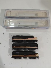 Life Like N Gauge Model Railroad Louisville Nashville Diesel ABA Engine Set Read