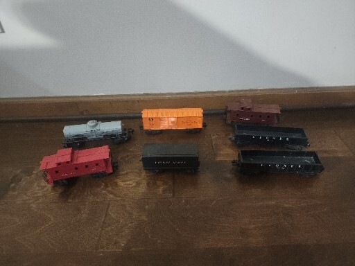 Lionel Model Railroad Lot of 7 Lionel 1002 O-Guage