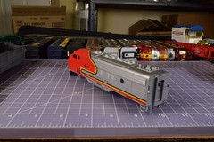 HO SHELL by Athearn Santa Fe red War Bonnet, no cab num or inserts
